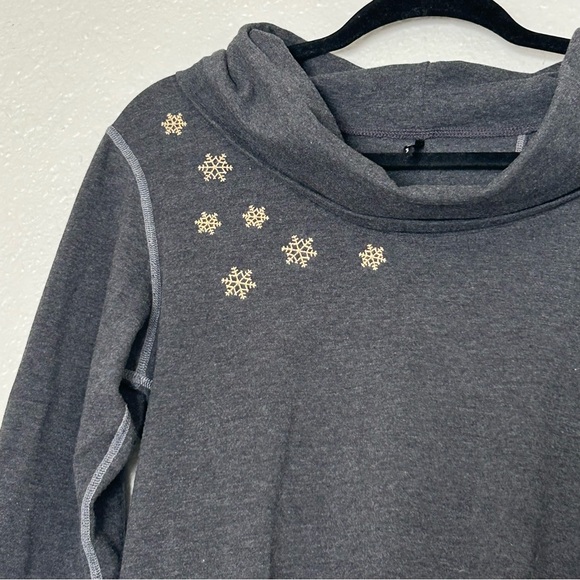 Alp N Rock Apres Ski Embroidered Top - Picture 2 of 10